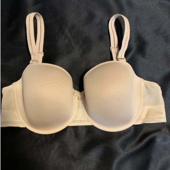 Chantelle Other - CHANTELLE Nude Convertible Seamless BRA 34DDD
